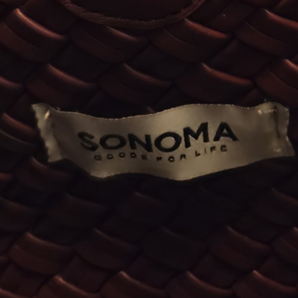 Sonoma Brand Ladies Woven Burgundy Color Handbag BRAND NEW! No Tags - Picture 5 of 5